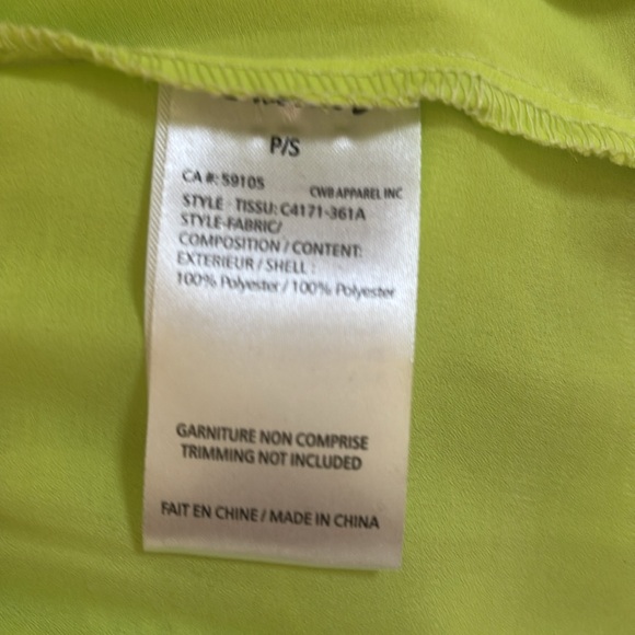 Charlie lemon lime flowing blouse - Picture 5 of 6